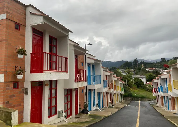 Casa Roma - La Tranquilidad Del Campo En La Ciudad - Rnt 1 0 8 1 3 7-